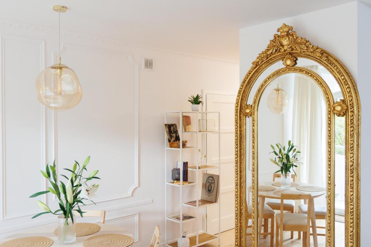 Maison Bruehl - Apartamenty Przy Ogrodzie Saskim Varsóvia Exterior foto