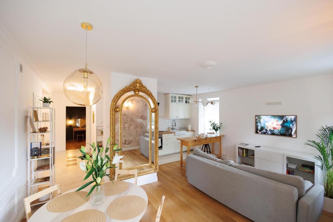Maison Bruehl - Apartamenty Przy Ogrodzie Saskim Varsóvia Exterior foto